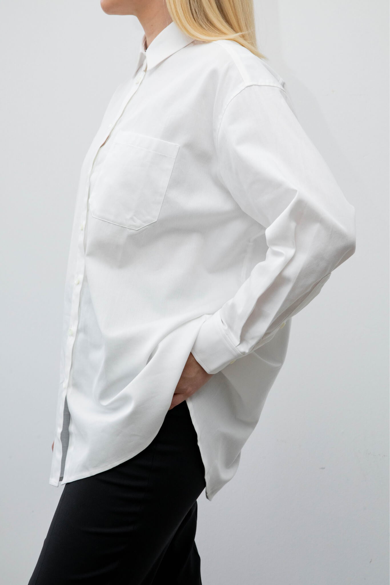 Oversized shirt organic cotton fabric details #color_white