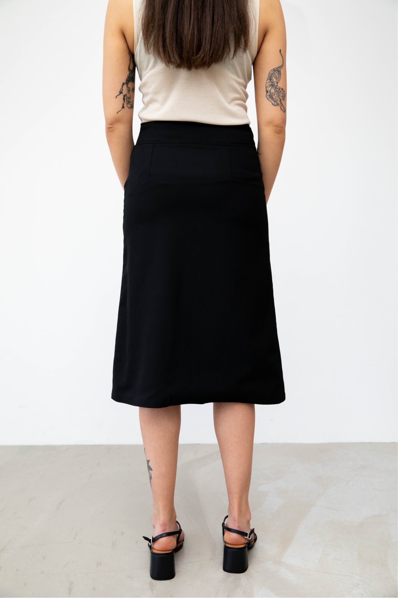 Organic wool skirt back